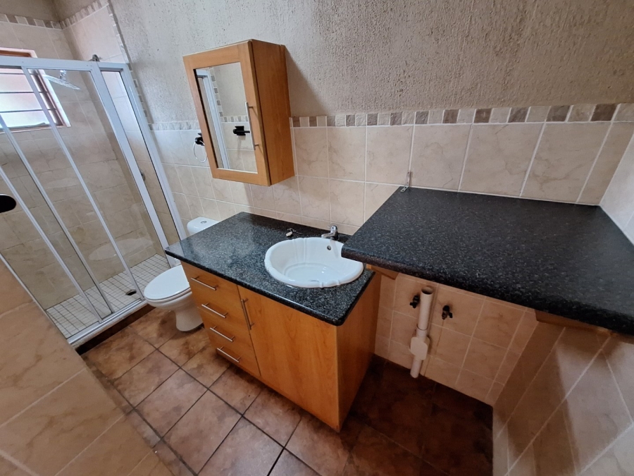 2 Bedroom Property for Sale in Wasgoedspruit North West